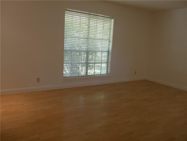 Foto del edificio - 8008 Pinedale Cove