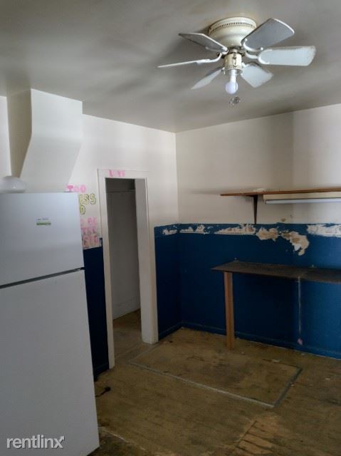 Building Photo - 2 br, 1 bath House - 611 5th Street
