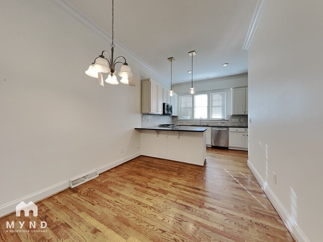 Foto del edificio - 711 E 9th St