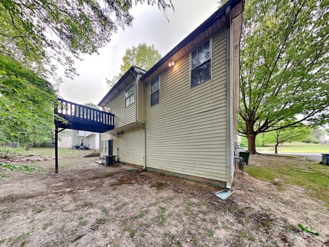 Photo - 2319 Sandspring Dr SW House