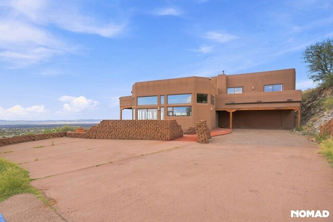 Building Photo - 5007 Tierra Blanca Rd