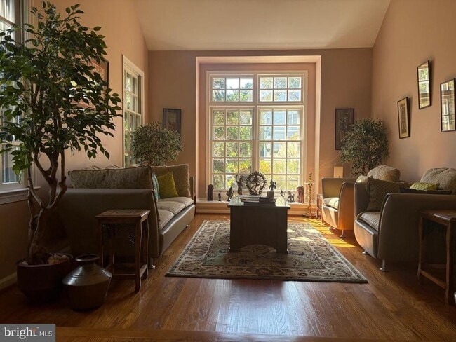 Building Photo - 1254 Lamplighter Way