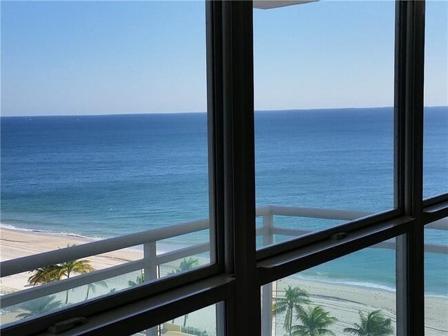 Building Photo - 3900 Galt Ocean Dr