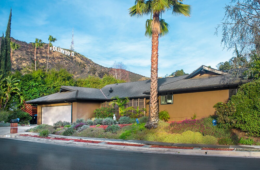 109 Houses Available for Rent in Hollywood Hills, CA