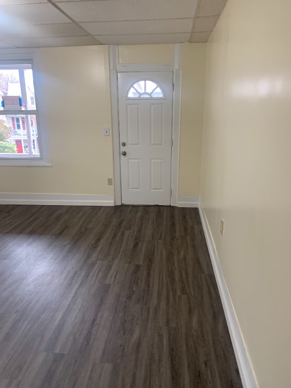 Building Photo - 717 Mahantongo St