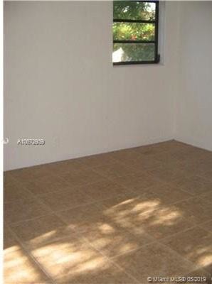 Building Photo - 3911 SW 62nd Ave