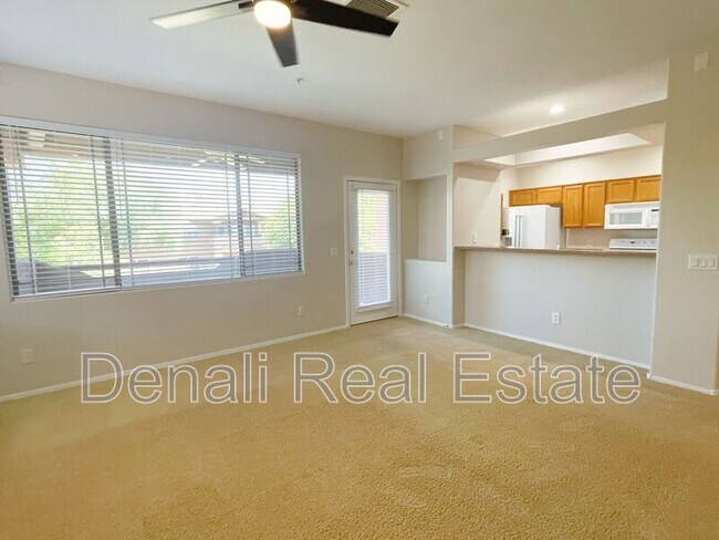 Foto del edificio - 11500 E Cochise Dr