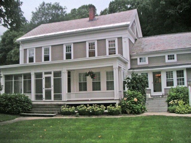 Home - 129 Main St