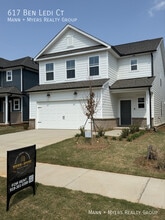 Building Photo - 617 Ben Ledi Ct