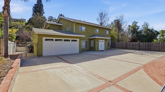 10350 Johanna Ave