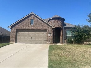 Building Photo - 7208 Windy Ridge Dr