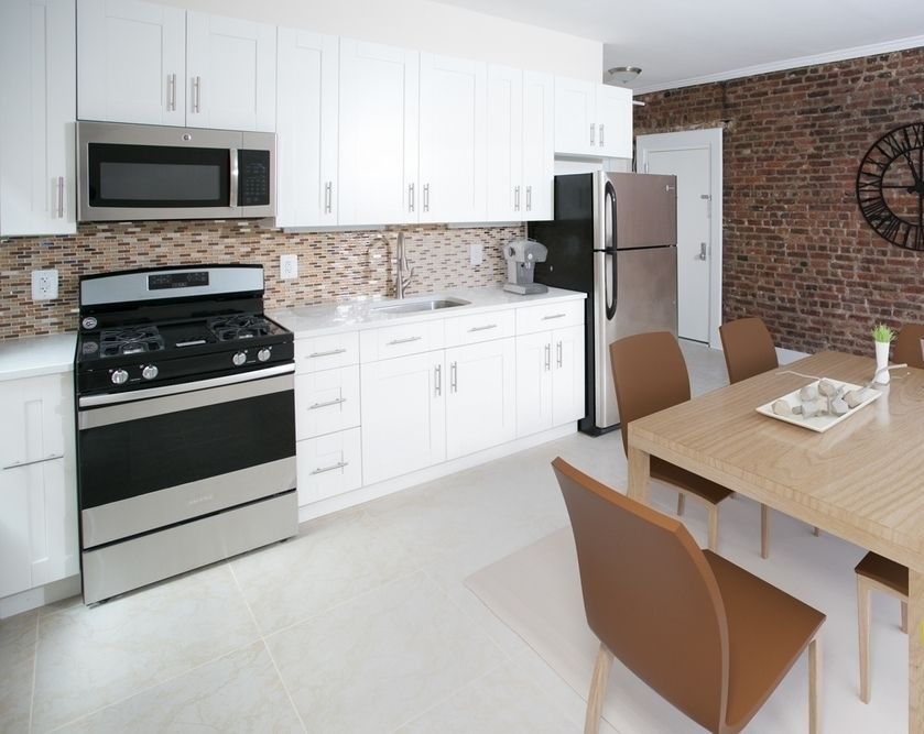 Foto principal - 60 Clarkson Ave