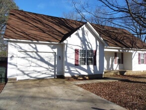 Building Photo - 510 Fonville St