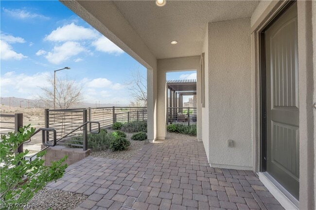 Foto del edificio - 11680 Hamilton Lk Ave