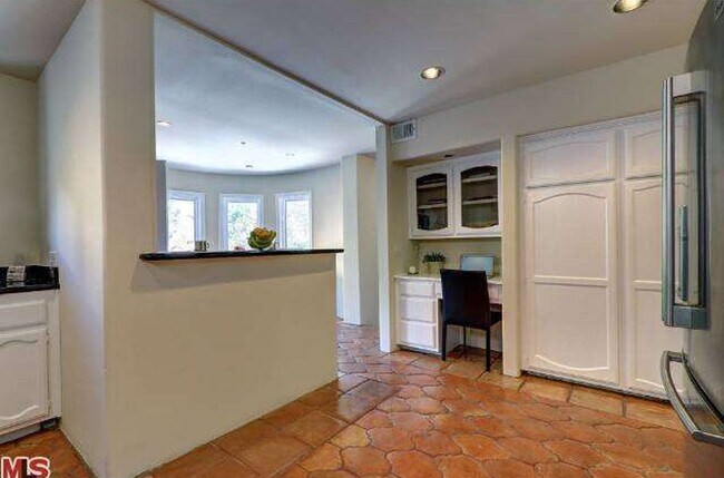 Foto del edificio - 8109 Kirkwood Dr