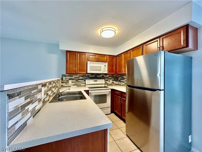 Building Photo - 7433 Pebble Beach Rd