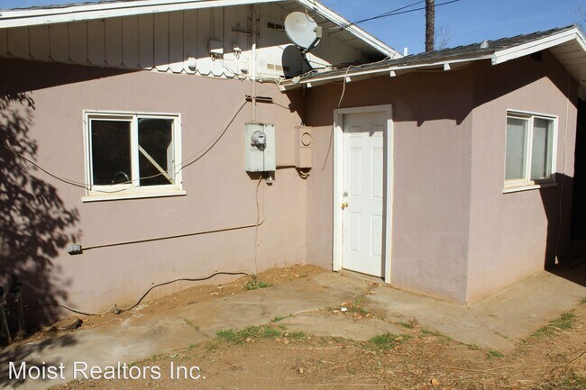 Building Photo - 2 br, 1 bath House - 12495 10th St