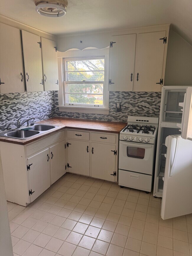 Foto del edificio - 1231 Jackson St