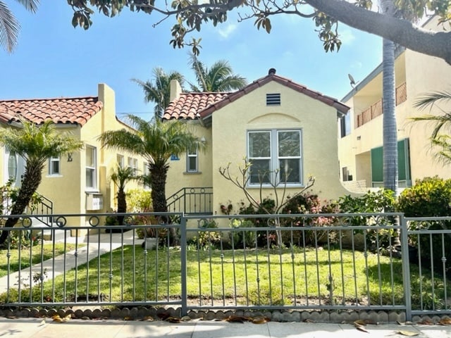 Primary Photo - 1427 17th St