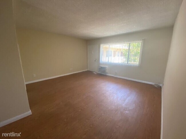 Building Photo - 1 br, 1 bath Apartment - 14833 Magnolia Blvd