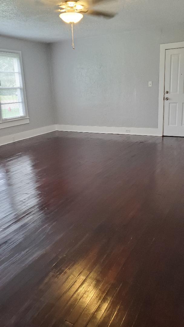 Foto del edificio - 705 Louisiana Ave