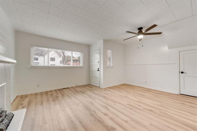 Building Photo - 3728 W Beverly Dr