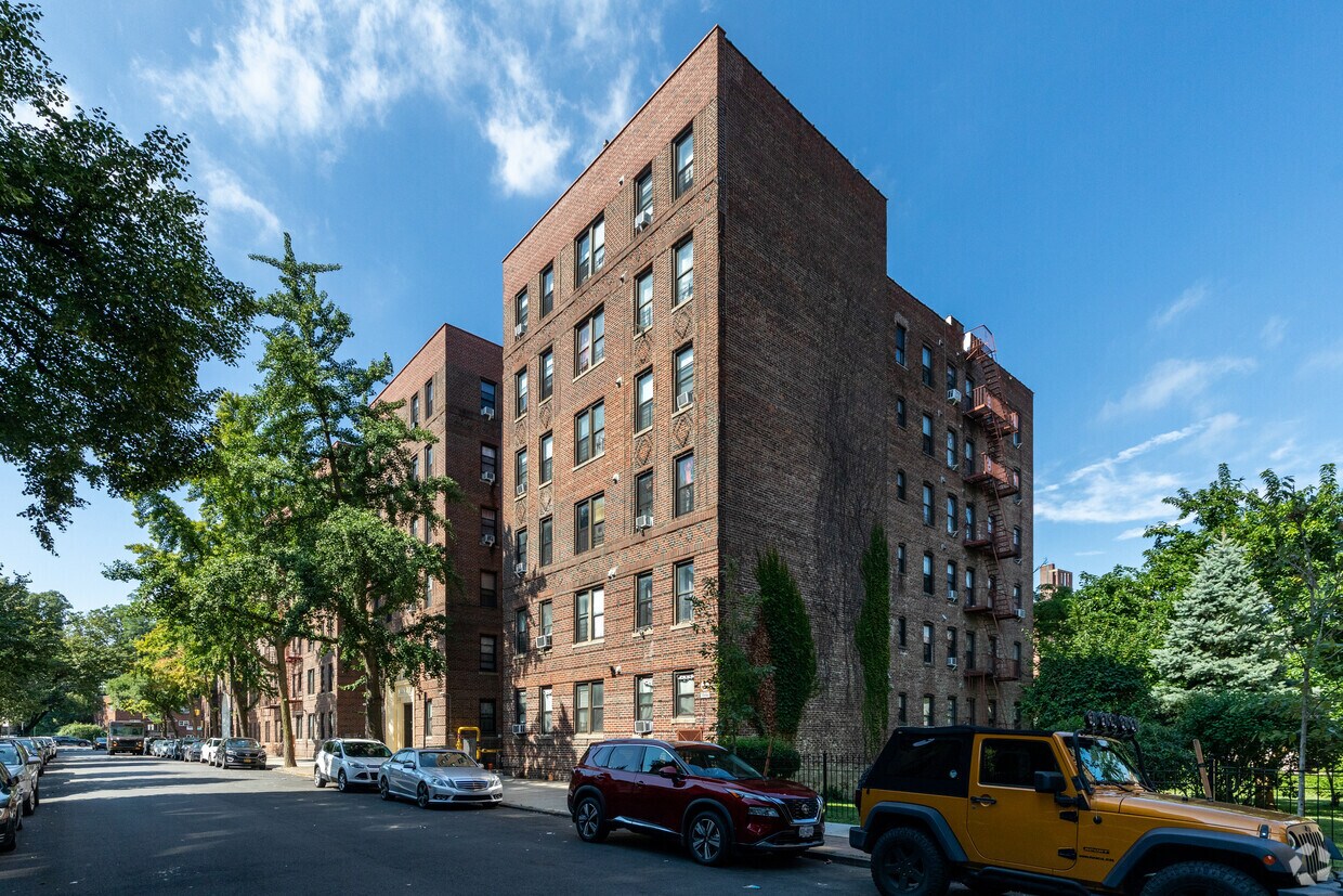 Foto principal - 3971 Gouverneur Ave