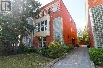 Building Photo - 1422 Bayview Ave