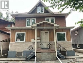Building Photo - 2346 Winnipeg St