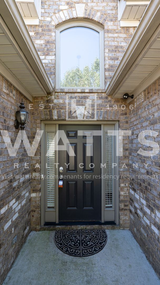 Foto del edificio - 1128 Alden Glen Dr
