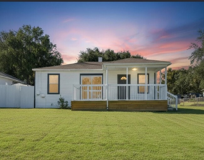 Foto del edificio - 5202 Birkenhead Rd