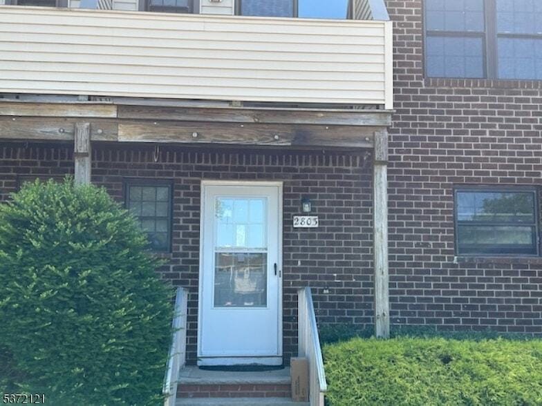 Primary Photo - 2803 Kent Pl