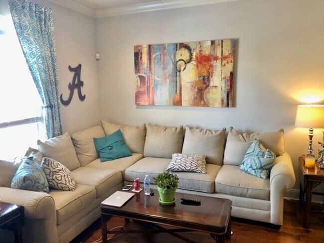 Foto del edificio - Oxford Mississippi 3BR, 3.5 BA condo in Creekside.