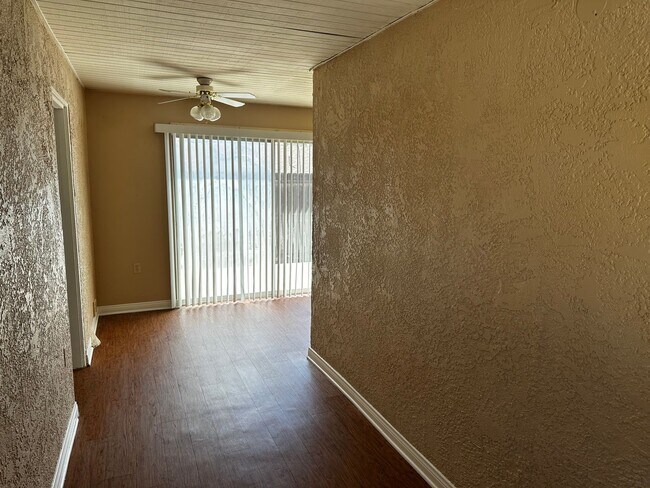 Foto del edificio - Riverside Home For Rent- 3 bedrooms!