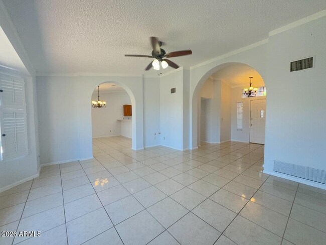 Foto del edificio - 3289 Black Hawk Dr