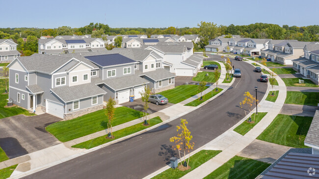 Building Photo - Michigan Meadows