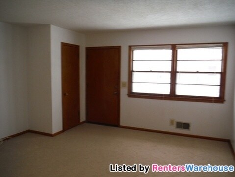 Building Photo - 4105 Lyndale Ave S