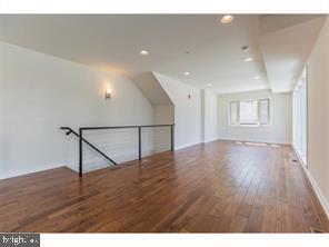 Building Photo - 1441 Brown St