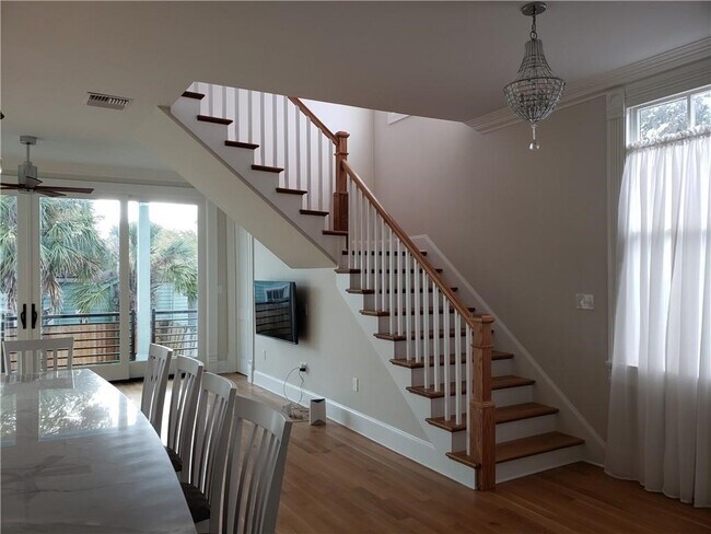 Building Photo - 6308 Patton St