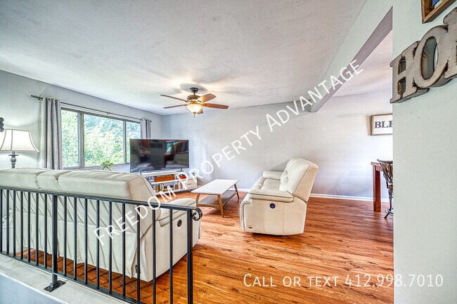 Foto del edificio - 103 Buttercup Dr