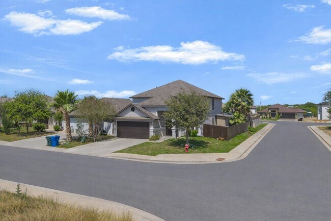 Foto del edificio - 5528 Somerville St