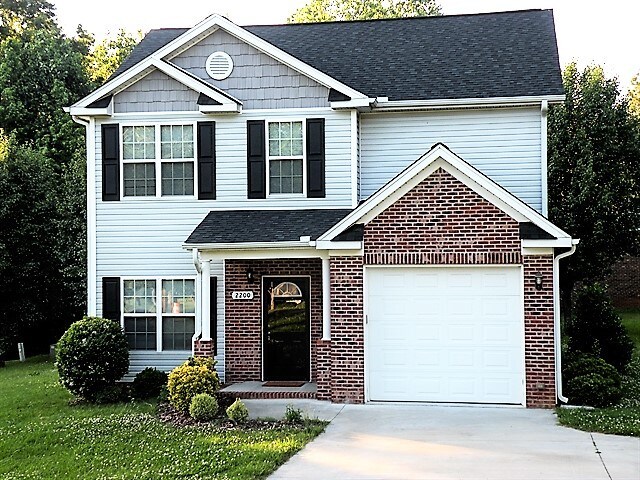 Primary Photo - 2200 Hannon Drive