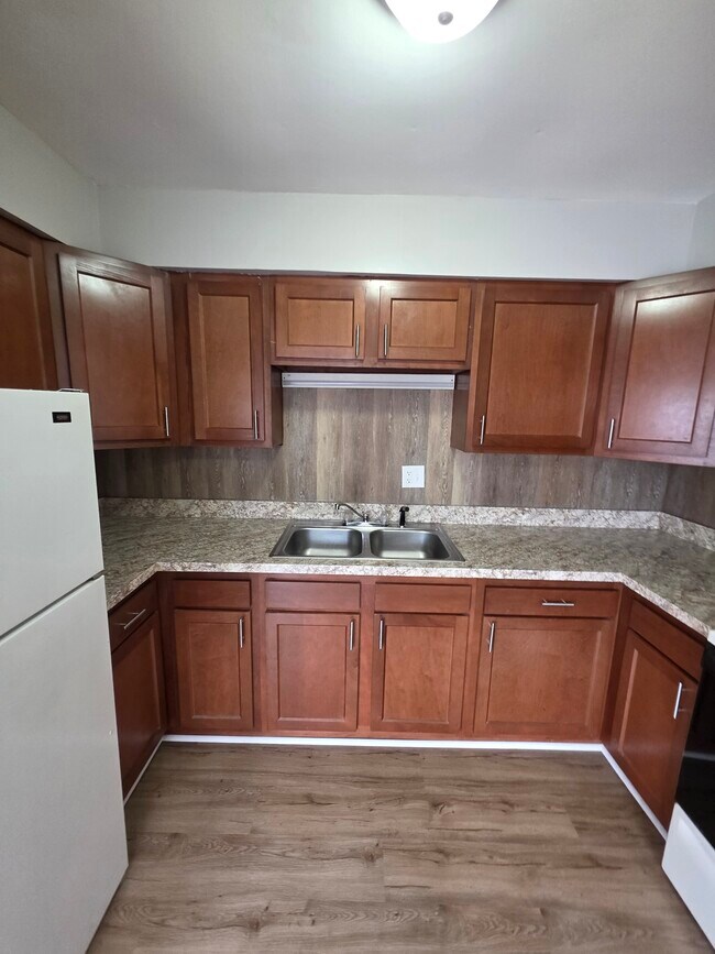 Foto del edificio - 487 Catalina Dr