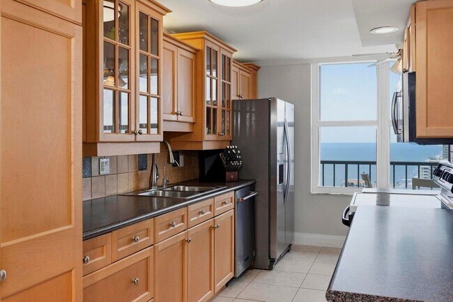 Foto del edificio - 4280 Galt Ocean Dr