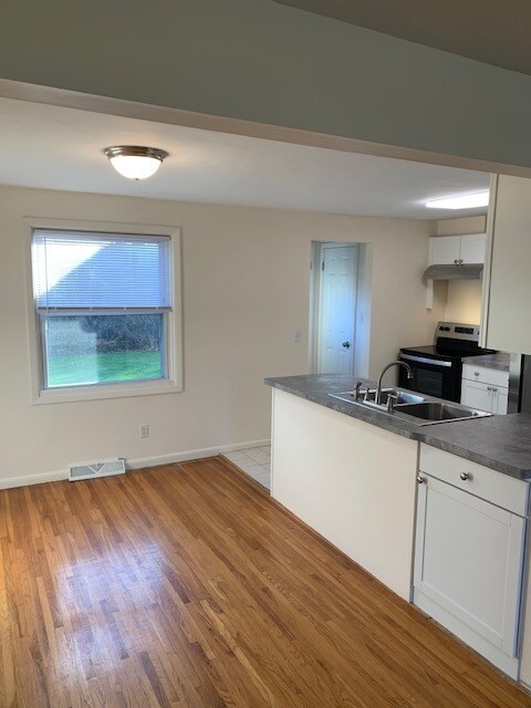 Foto del edificio - 116 Sudbury Ln