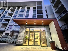 Building Photo - 470-470 Gordon Krantz Ave