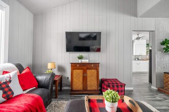 Building Photo - 3016 Township Rd Building Photo - 3016 Township Rd