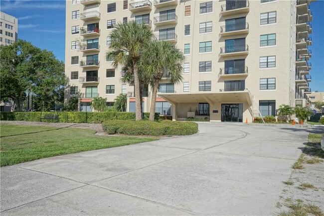 Building Photo - 2109 Bayshore Blvd