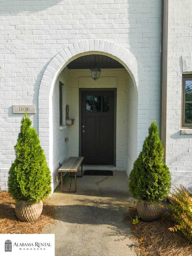 Building Photo - Beautiful Home For Rent in Birmingham, AL ...
