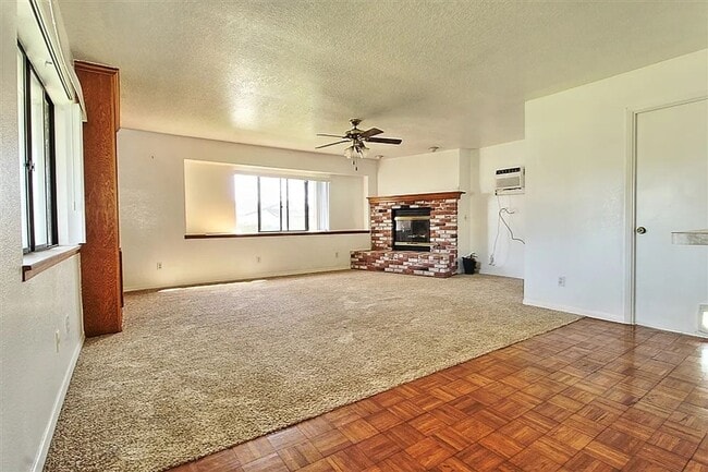 Foto del edificio - 3BD/2BA HOME AVAILABLE IN NORTH CLAIREMONT ONLY $4,495!